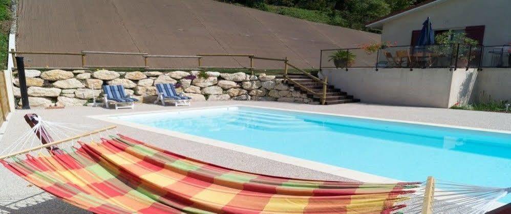 Le Mas De Servant Roulottes Et Chambres D'Hotes Auberives-en-Royans Zewnętrze zdjęcie
